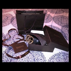 Gucci authentic pearl GG belt